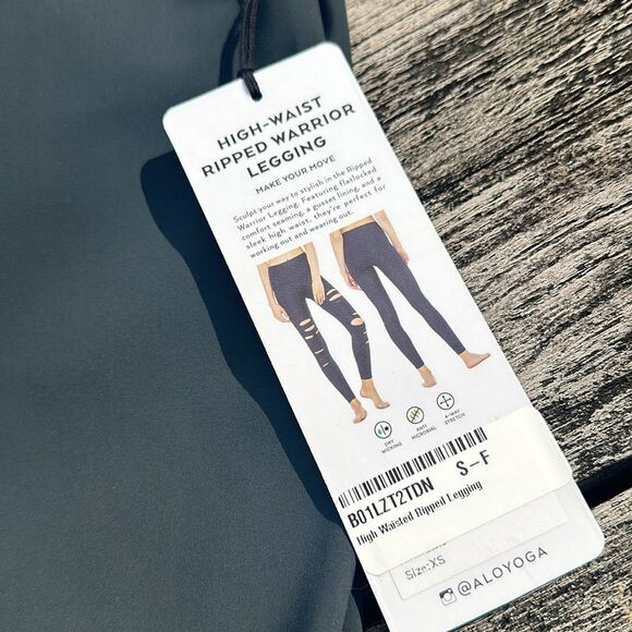 Alo Yoga High Waist Ripped Warrior Leggings Gray Fitness Women Size XS NWT - Picture 3 of 7